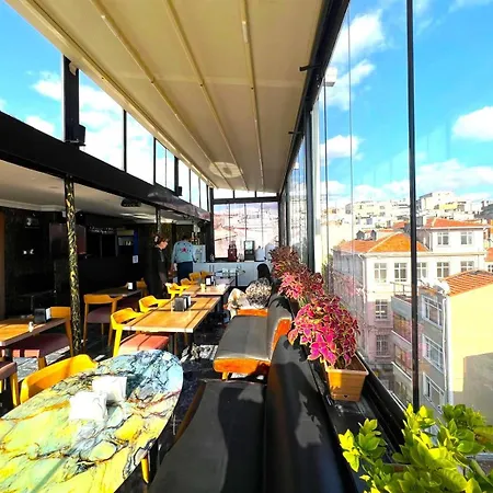 Boutique Kaya Royal Hotel