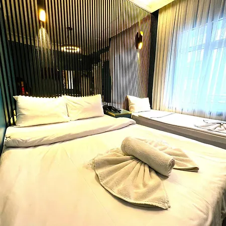 Boutique Kaya Royal